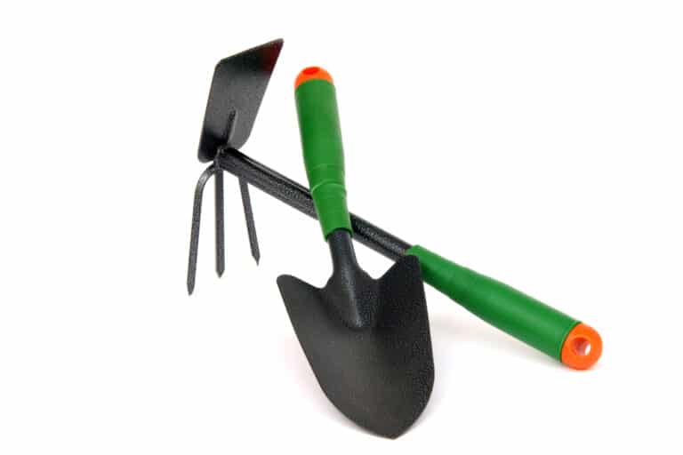 6 Best Garden Trowels - Buyers Guide - Shovel Zone