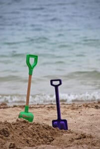 Sand shovels