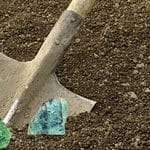 Ultimate Guide to Rock Hounding Shovels 2